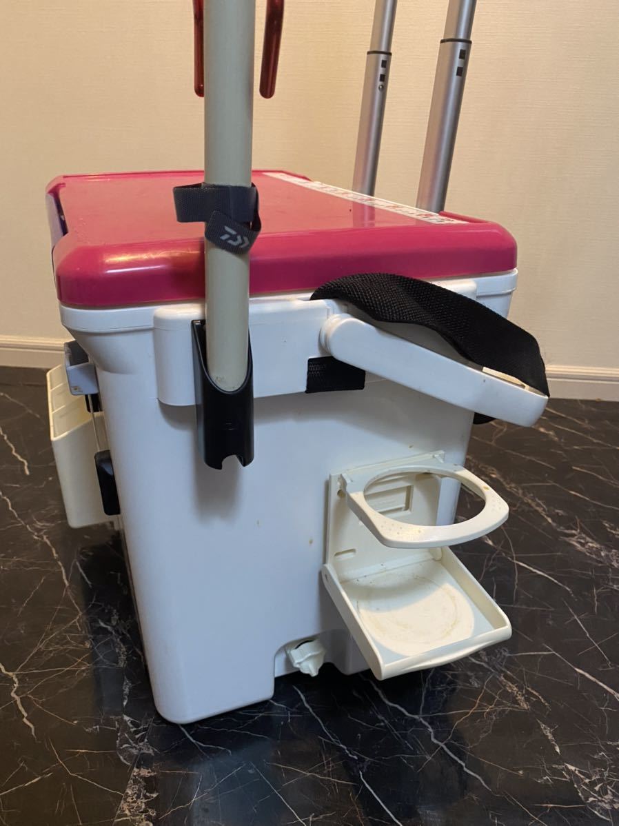 ダイワ クーラーボックス SEA COOL CARRY2500 カスタマイズ シー ダイワ クーラーボックス SEA COOL CARRY2500 カスタマイズ シー