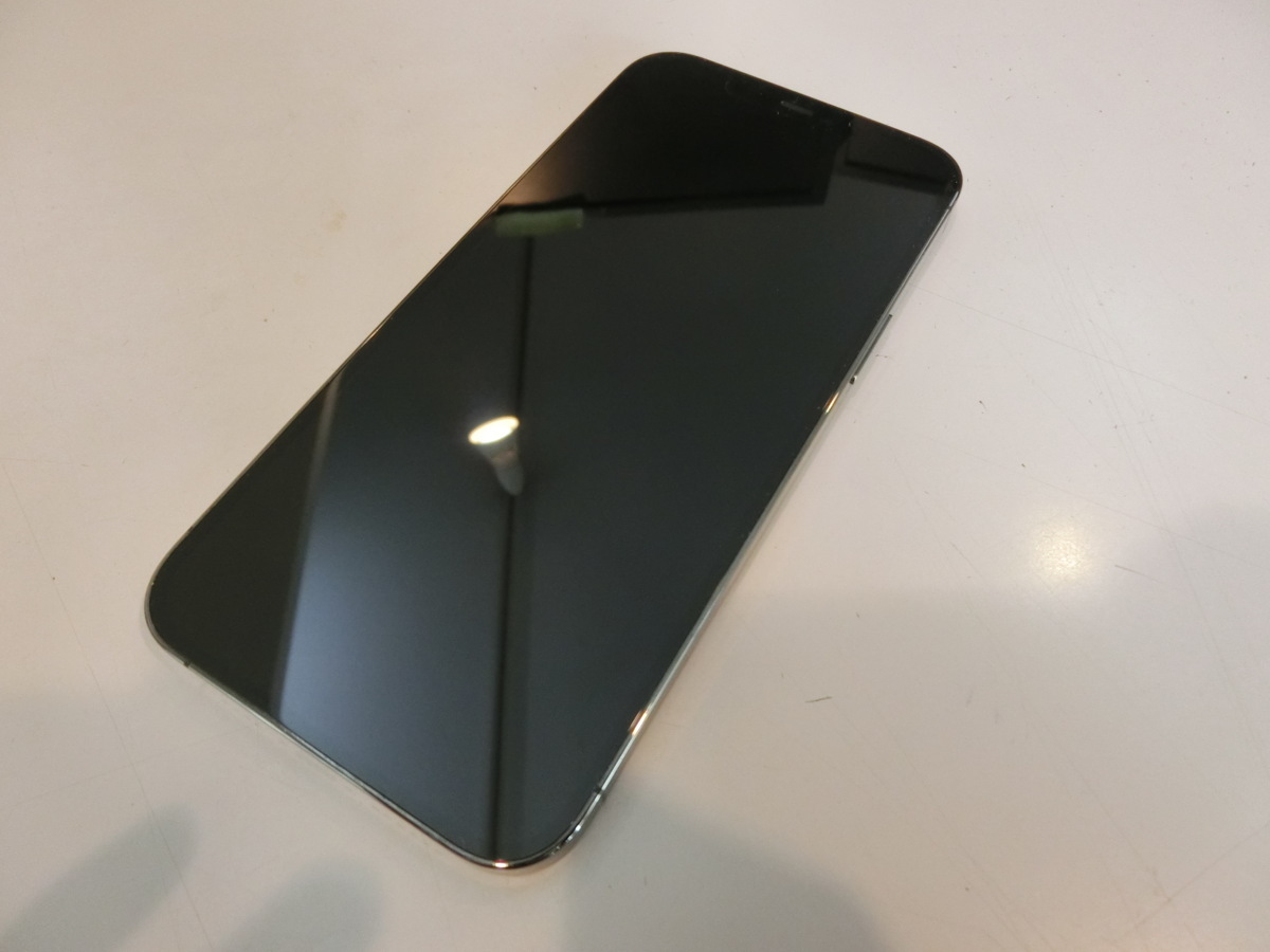 美品 iPhone 12 Pro Max グラファイト 256GB SIMフリー-