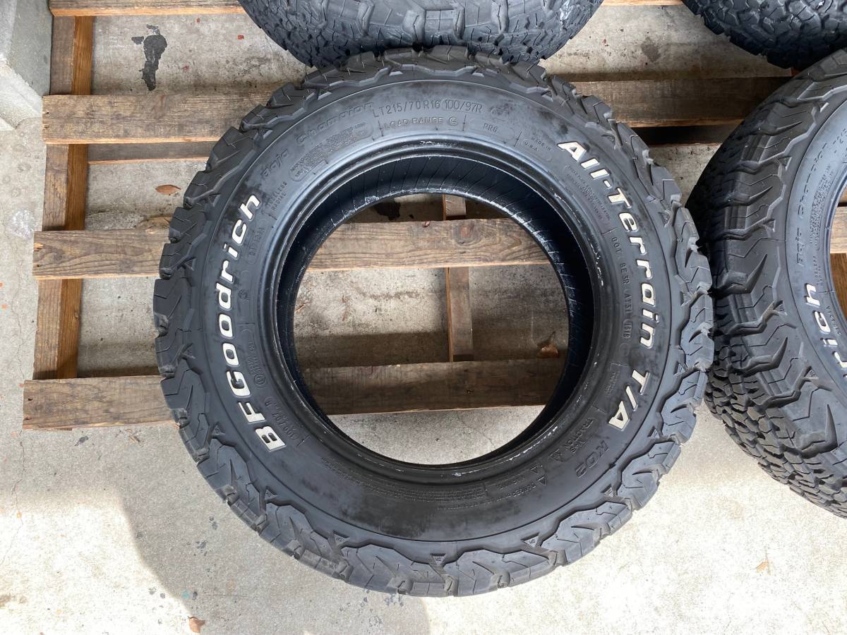 215/70R16 BF Goodrich All-Terrain T/A ホワイトレター　4本_画像8