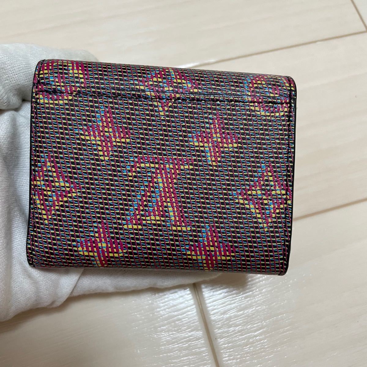 ルイヴィトン LV ポップ ポルトフォイユ ゾエ ローズ 三つ折り財布