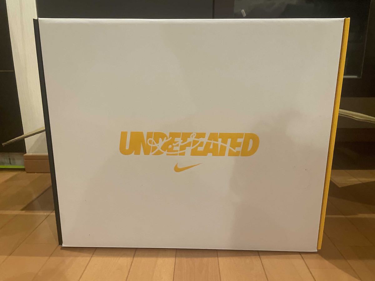 UNDEFEATED × NIKE KOBE 5 PROTRO WHAT IF PACK 3
