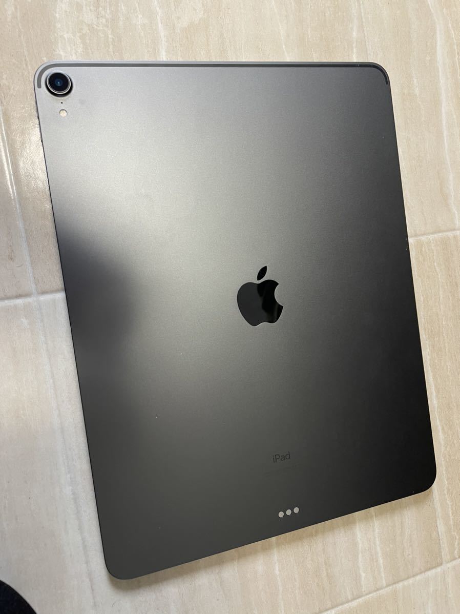 iPad Pro 12.9インチ 第三世代 256GBスペースグレイ WiFiモデル_画像3