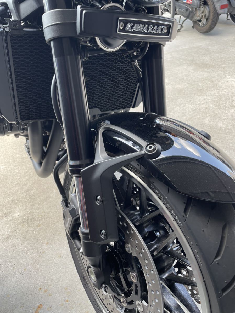 Z900RS カフェ KAWASAKI純正 フロントフェンダーアーム Z900RS カフェ KAWASAKI純正 フロントフェンダーアーム