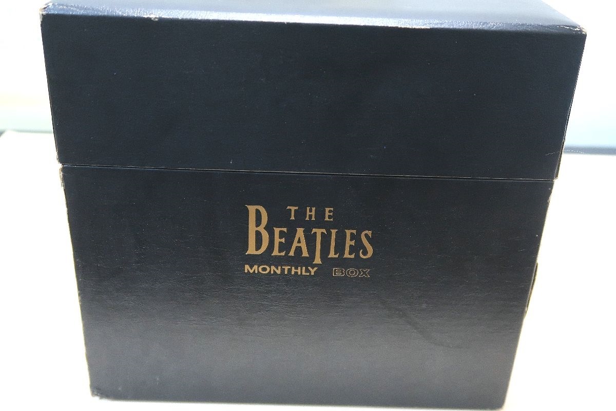 THE BEATLES MONTHLY BOX・ザビートルズ・マンスリーガイドブック・77冊/限定3000部/ビートルズ歩みを纏めた唯一の完璧なドキュメンタリー