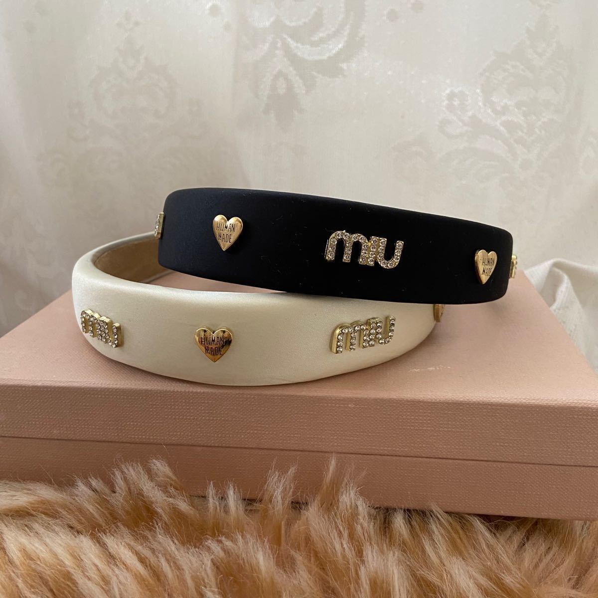 新品未使用 miumiu カチューシャ ホワイト 白 サテン パール 新品未使用 miumiu カチューシャ ホワイト 白 サテン パール