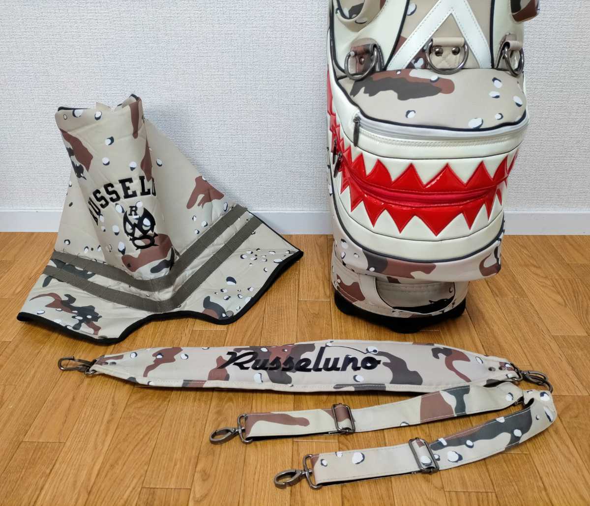 ほぼ未使用 ラッセルノ Russeluno ルチャマスク シャーク ほぼ未使用 ラッセルノ Russeluno ルチャマスク シャーク