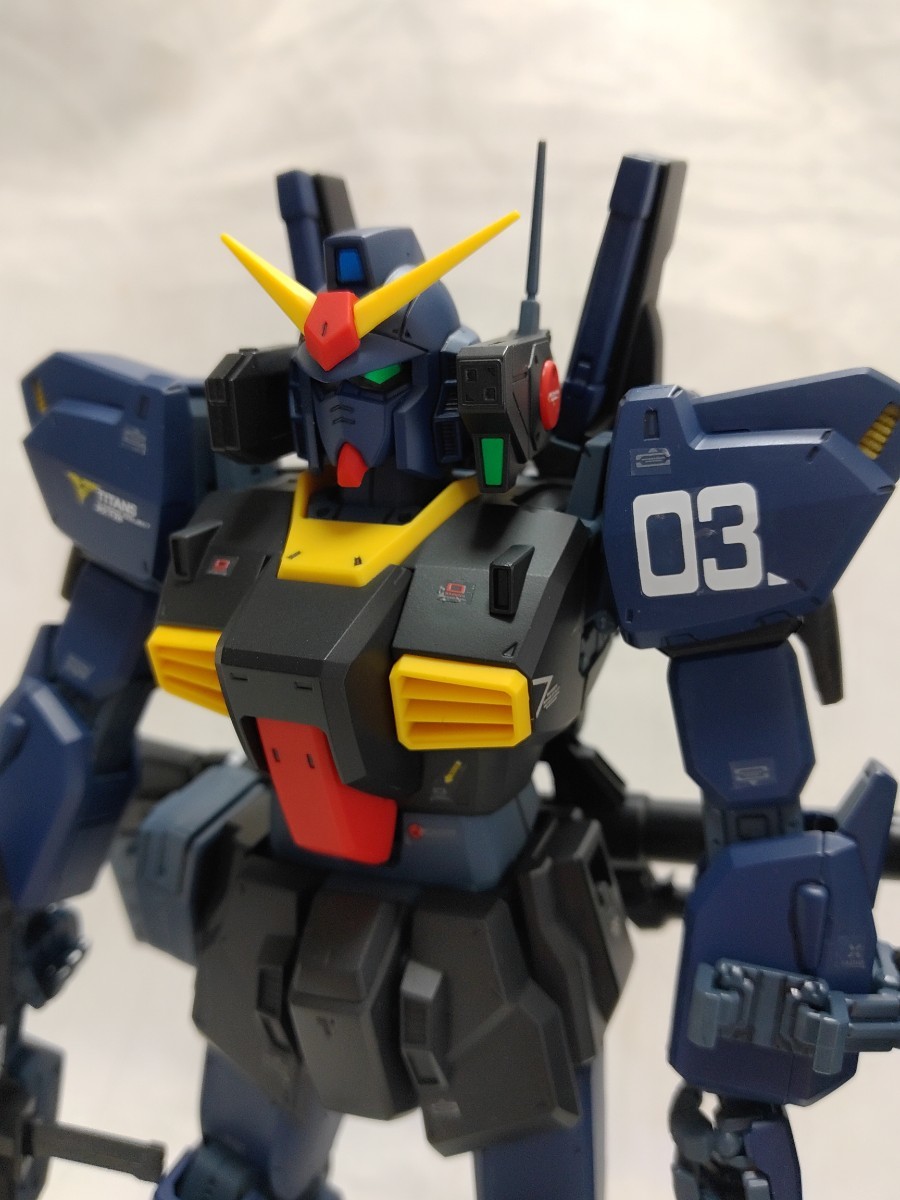 組立済　MG　RX-178 ガンダムMk-2 ver.2.0　ティターンズ　全塗