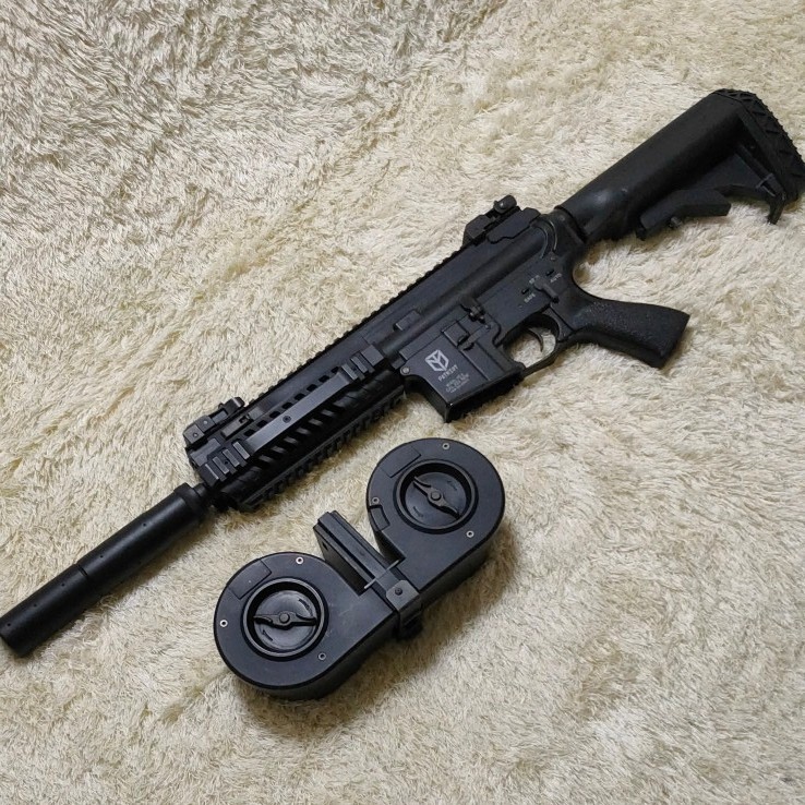 トイガン 東京マルイ 電動ガン M4パトリオット ドラムマガジン付き