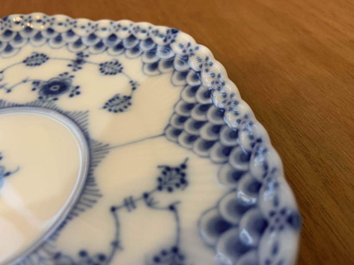 【未使用】ROYAL COPENHAGEN ロイヤルコペンハーゲン ブルーフルーテッド フルレース 顔付 カップ&ソーサー C/S C&S 2客セット まとめて_画像10