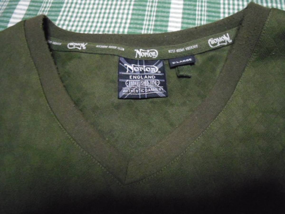 Norton】 ノートン VネックTシャツ XL(文字、ロゴ)｜売買された 
