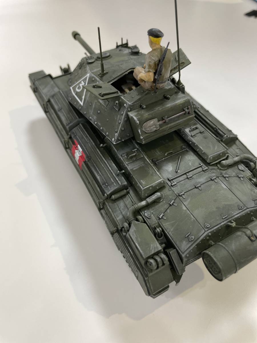 【完成品】タミヤ 1/35 クルセイダー _画像3