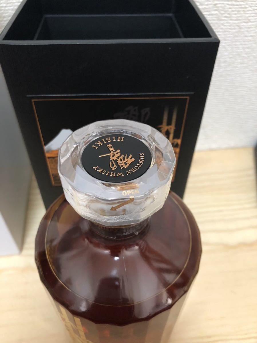 響21年 花鳥風月 サントリー 新品未開封 意匠ボトル限定 Limited 響21年 花鳥風月 サントリー 新品未開封 意匠ボトル限定 Limited