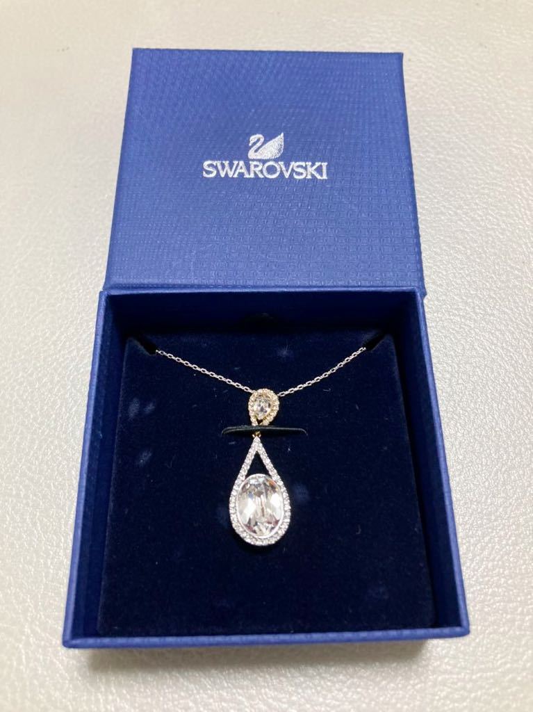 送料無料　新品　未使用　スワロフスキー　Swarovski Swinging　ネックレス　ティアドロップ　ペンダント　箱付き_画像1