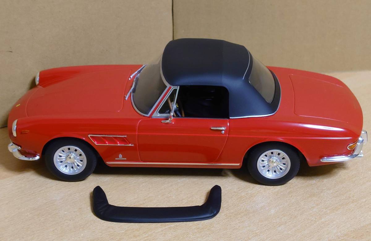 1/18フェラーリー275GTSスパイダー 1964 レッド Ferrari 275 GTS