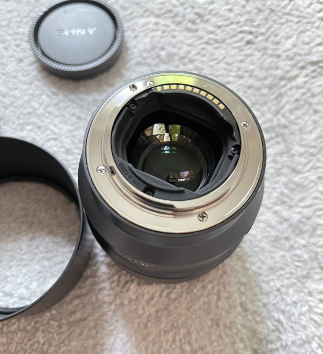 SONY Eマウントカメラ用フルサイズレンズ FE 85mm F1.8 SEL85F18