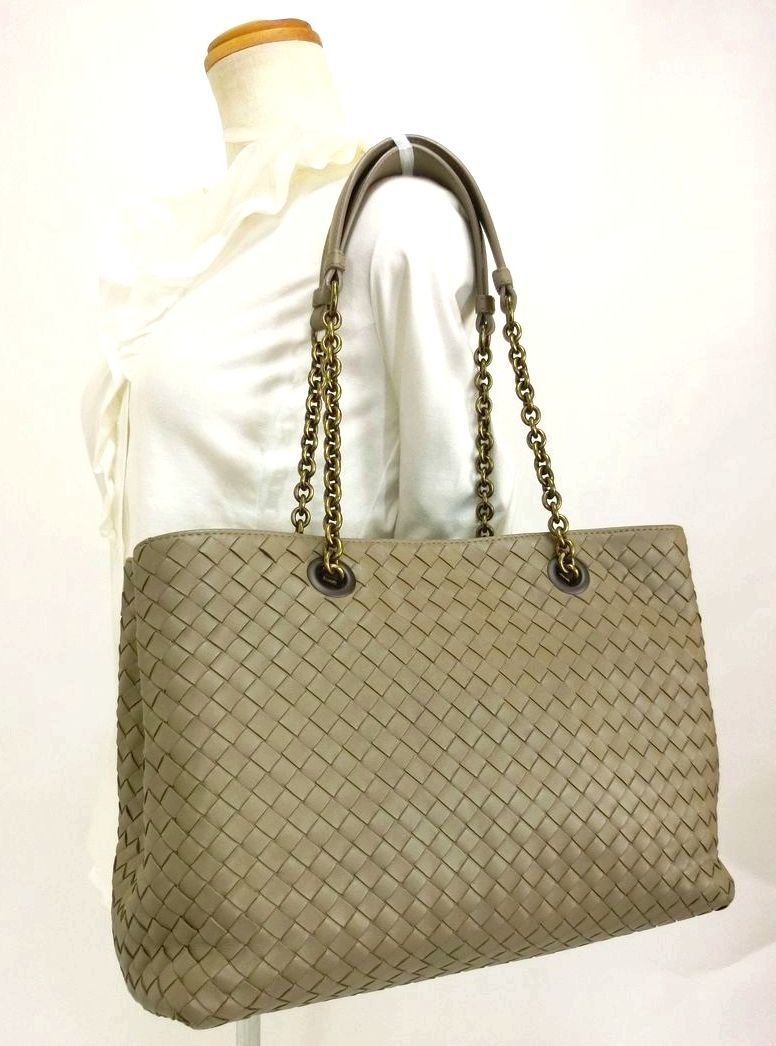 極美品♪BOTTEGA VENETA・ボッテガヴェネタ★イントレチャート ナッパ チェーントート／ハンドバッグ 高級 レディース ブランド 中古 I081_画像1