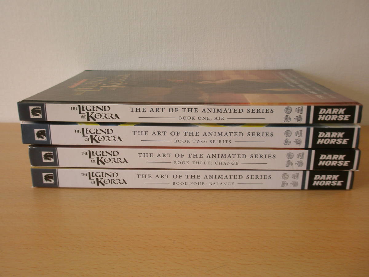 The Legend of Korra　The Art of the Animated Series　１－４　英語版　4冊　レジェンド・オブ・コーラ_画像3