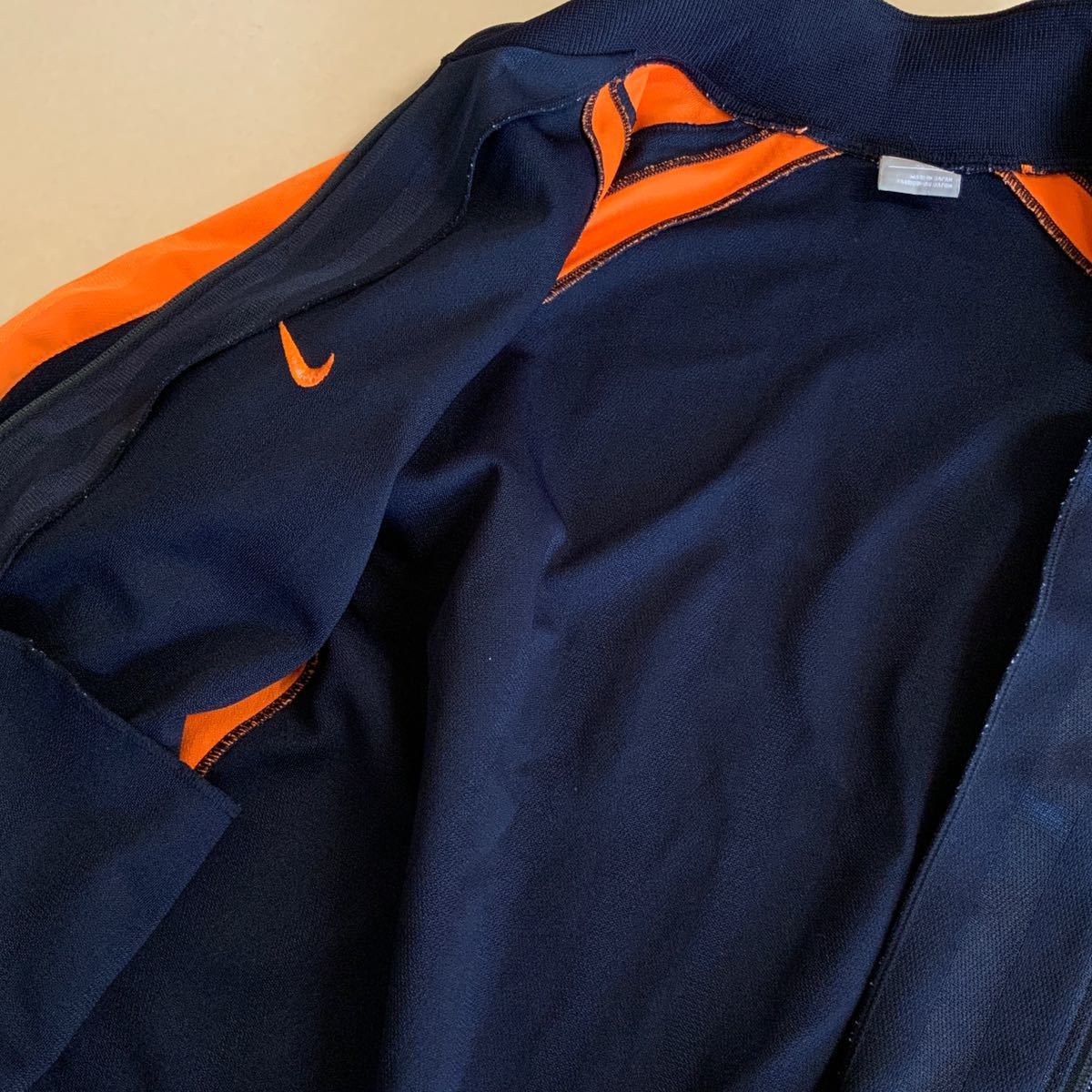  rare hard-to-find not for sale superior article NIKE Nike Saitama . high school soccer part jersey truck top men's XL size navy orange 