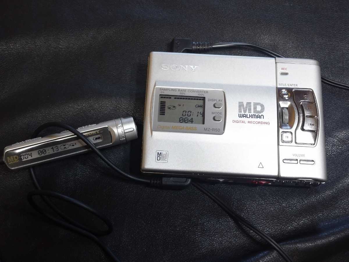 贅沢品 SONY ウォークマン　通電確認済 ポータブル　MDプレーヤー MZ-R50 録音、再生