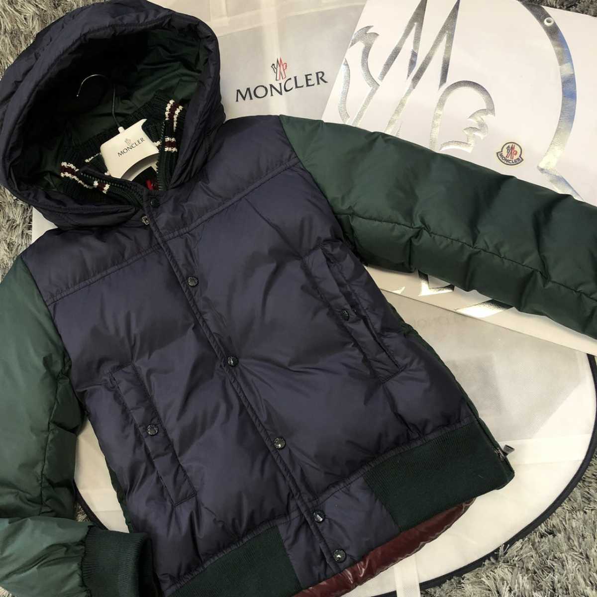 MONCLER ウィンドブレーカー 3A 新品未使用品 タグ付き 通販サイトへ