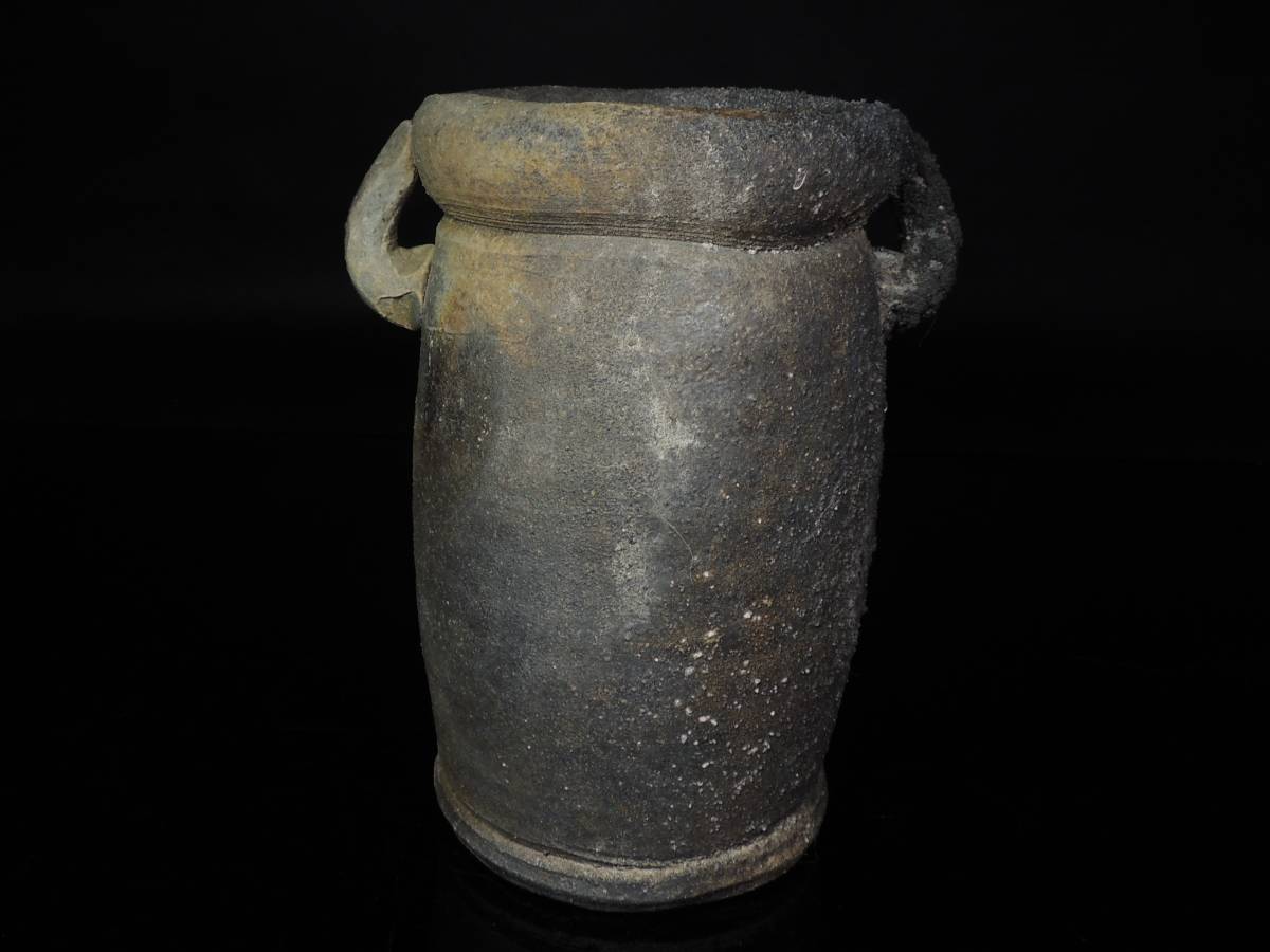 504309 金重陶陽 作 備前焼花入(金重道明識箱)茶道具・花瓶 504309 金重陶陽 作 備前焼花入(金重道明識箱)茶道具・花瓶
