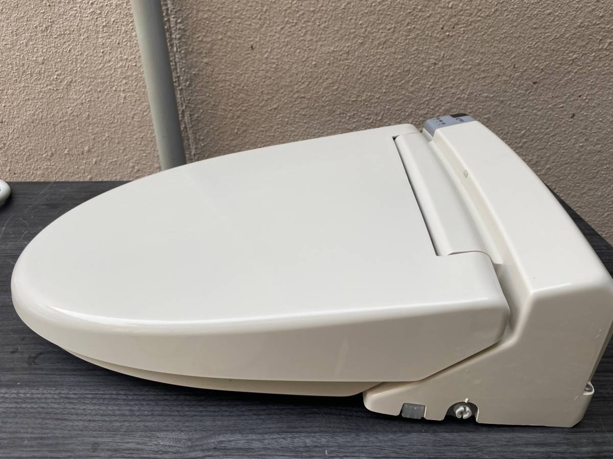 ウォシュレット シャワートイレ 温水洗浄便座 INAX CW-RT1 温水便座