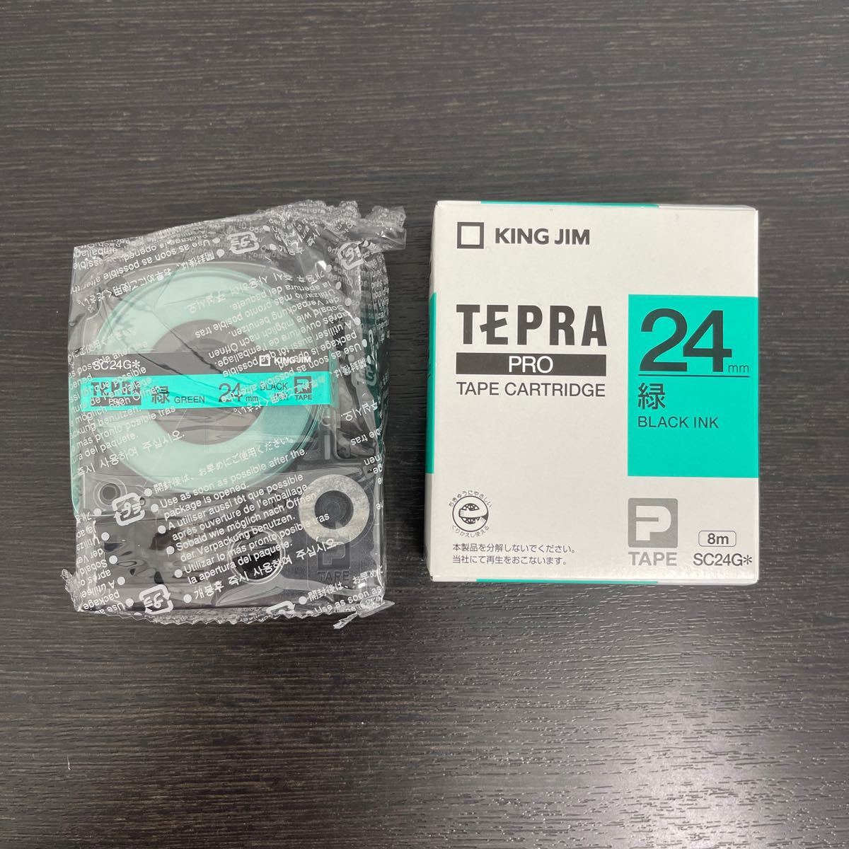「テプラ」PROテープカートリッジ SC24G 24mm （パステル・緑・黒文字）