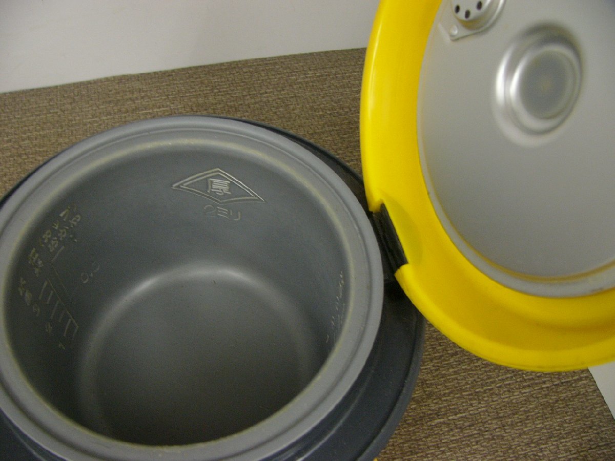 昭和レトロ アンティーク 電気炊飯器 SANYO サンヨー FLOOR GANG 昭和レトロ アンティーク 電気炊飯器 SANYO サンヨー FLOOR GANG