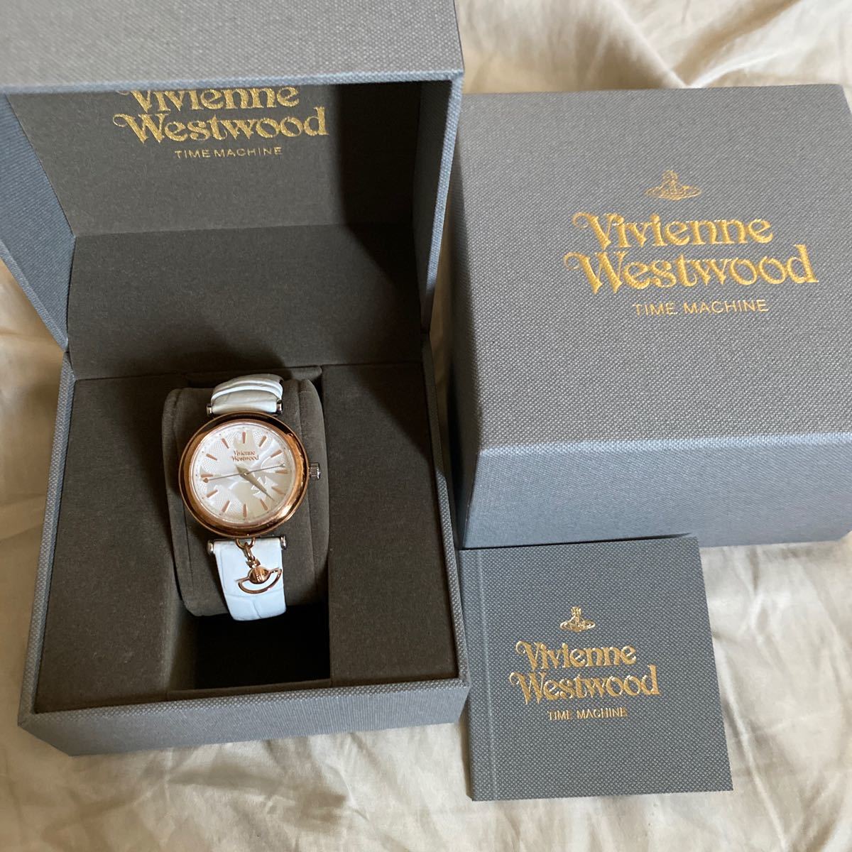 限定品】 ヴィヴィアンウエストウッド 腕時計 VV006PBRRS レディース