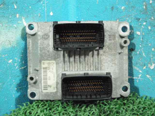 * 937AB Alpha Romeo 147 latter term engine computer -0261208610 290733JJ