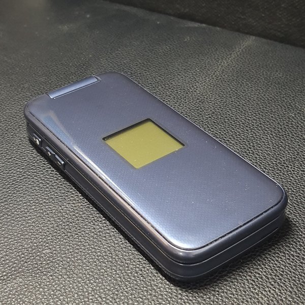 18%OFF】 【送料無料】【SIMロック解除品】docomo F-01M ブルー 18%OFF】 【送料無料】【SIMロック解除品】docomo F-01M ブルー