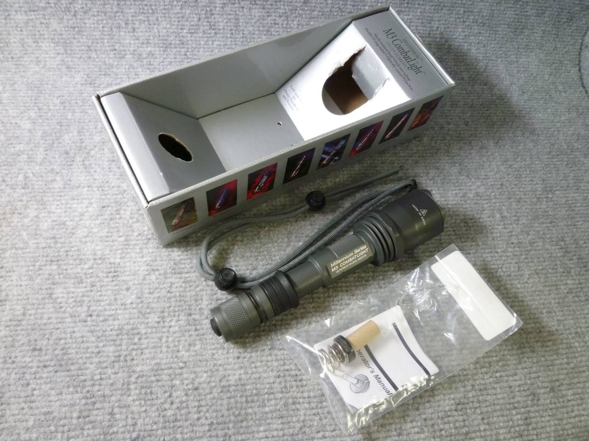5307) SUREFIRE Millennium series M3 COMBATLight ミレニアム 5307) SUREFIRE Millennium series M3 COMBATLight ミレニアム