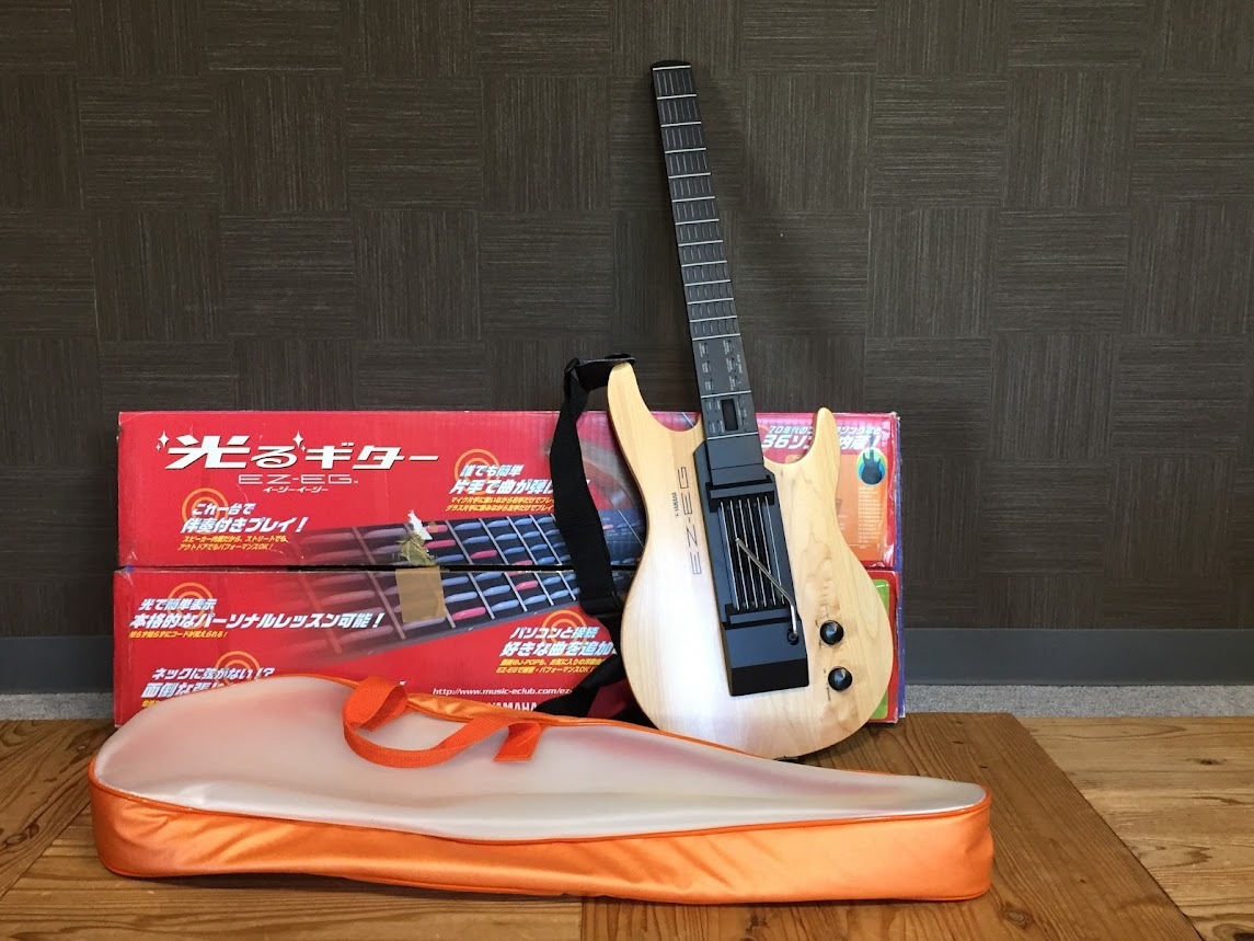 ヤマハ YAMAHA EZ-EG イージーギター 光るギター ソフトケース付 動作未確認
