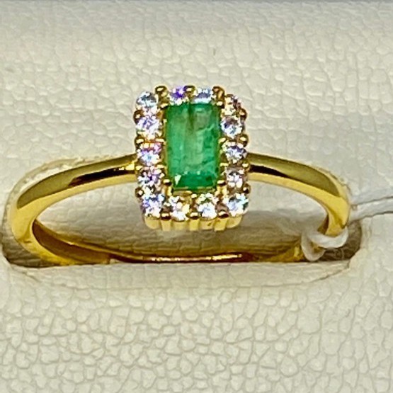 ゴールド エメラルド リング レディース 指輪 ダイヤモンド 緑 天然
