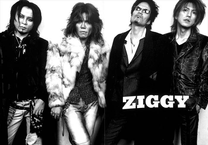 ZIGGY ジギー 切り抜き 350P&ピンナップ ☆貴重!ほぼページ欠け ZIGGY ジギー 切り抜き 350P&ピンナップ ☆貴重!ほぼページ欠け
