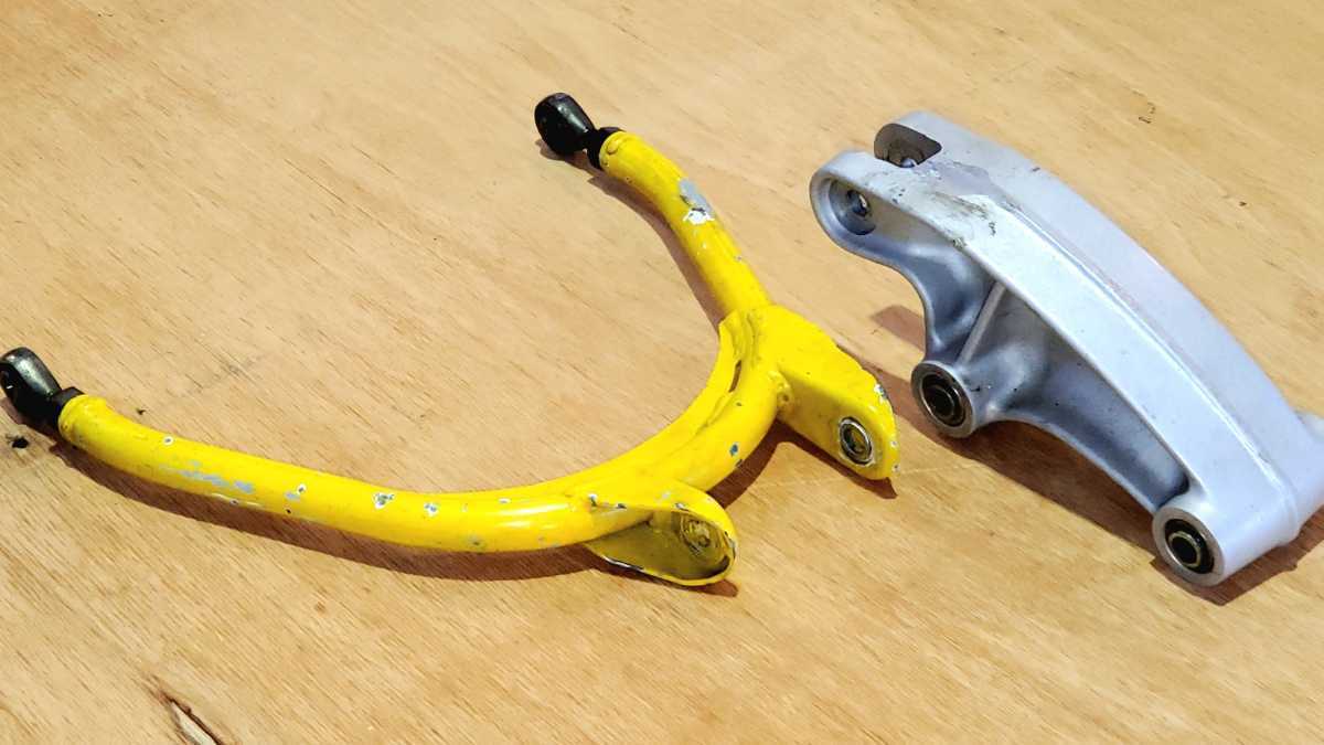 * M900 original rear suspension link diversion * for part removing .! inspection } Ducati Monstar air cooling cab car M750 M400 900SS 750SS 400SS etc. *