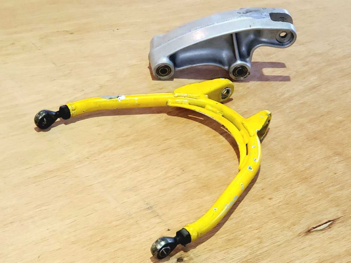 * M900 original rear suspension link diversion * for part removing .! inspection } Ducati Monstar air cooling cab car M750 M400 900SS 750SS 400SS etc. *