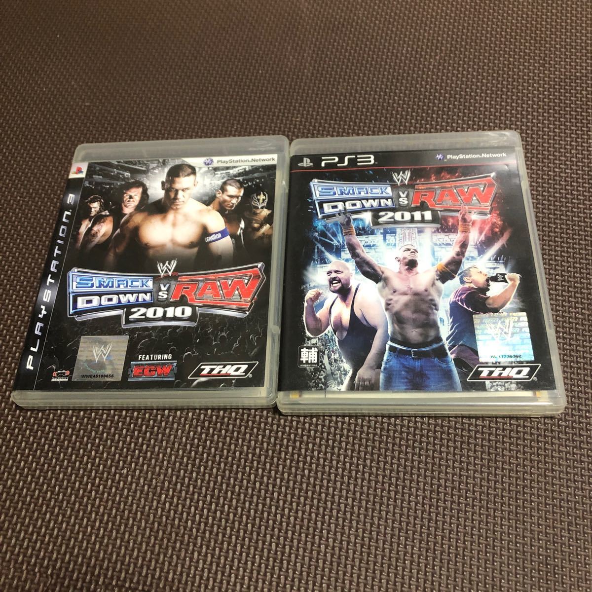 PS3 SMACKDOWN VS RAW2010&2011海外版2枚セットです。新品で買ったので比較的綺麗だと思います^o^ 