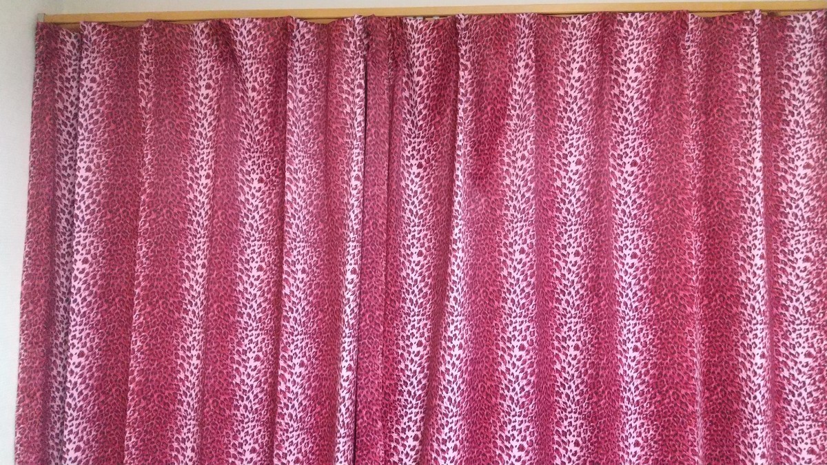 カーテン(100×130cm2枚)2セット ヒョウ柄|Yahoo!フリマ(旧 カーテン(100×130cm2枚)2セット ヒョウ柄|Yahoo!フリマ(旧