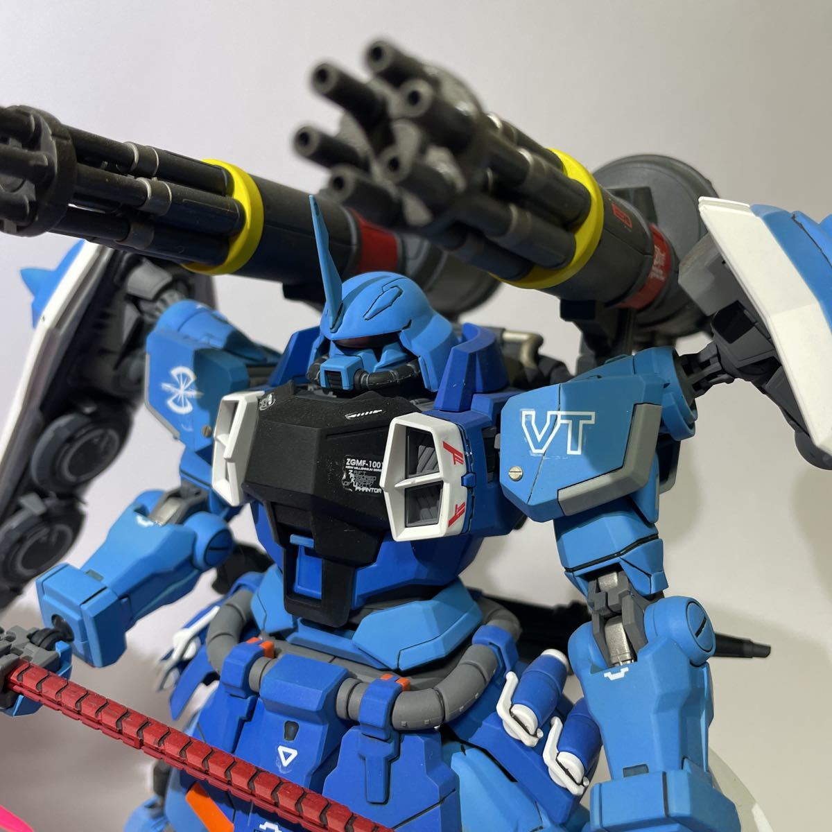 MG 1/100 スラッシュザクファントム 塗装済み完成品 ガンダムSEED