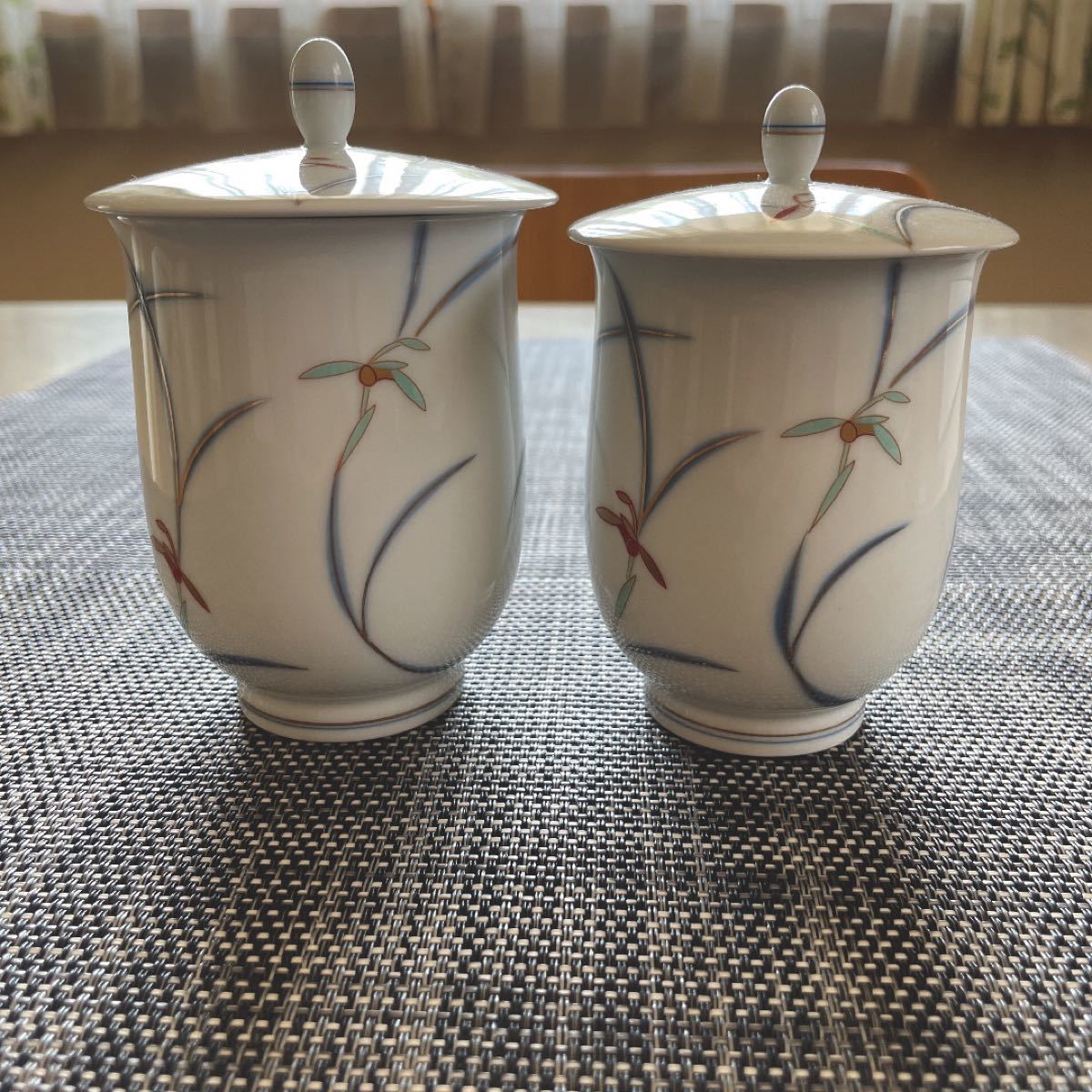 香蘭社 蘭 高級蓋付き組湯呑み茶碗|Yahoo!フリマ(旧PayPayフリマ) 香蘭社 蘭 高級蓋付き組湯呑み茶碗|Yahoo!フリマ(旧PayPayフリマ)
