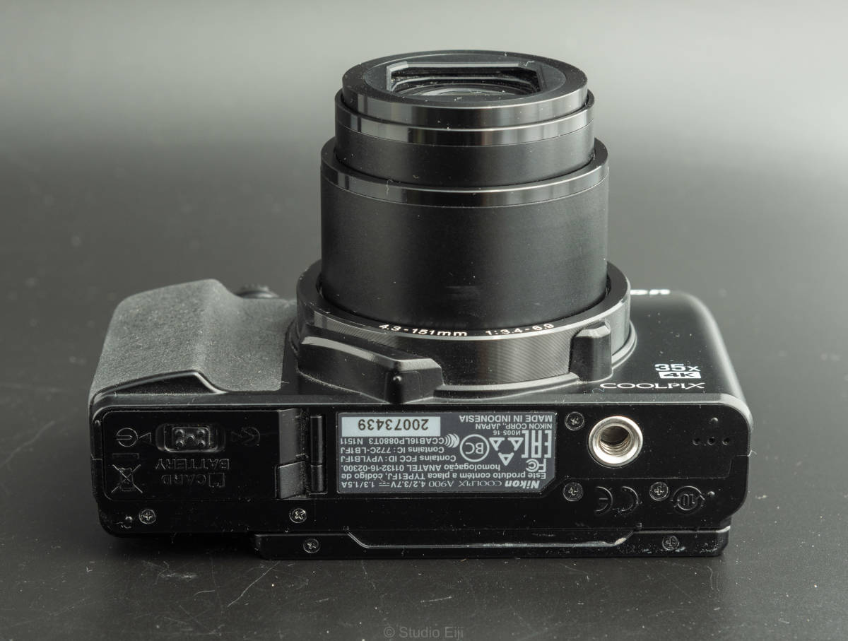 【通電ジャンク】Nikon　デジタルカメラ　COOLPIX　A900　光学35倍　EN-EL12付_画像4