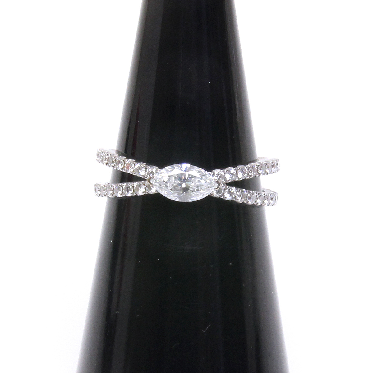 Арки Марциз липкое кольцо #8 K18WG Diamond 0,331CT 0,29CT 0,60CT 0,60CT PE0105100200