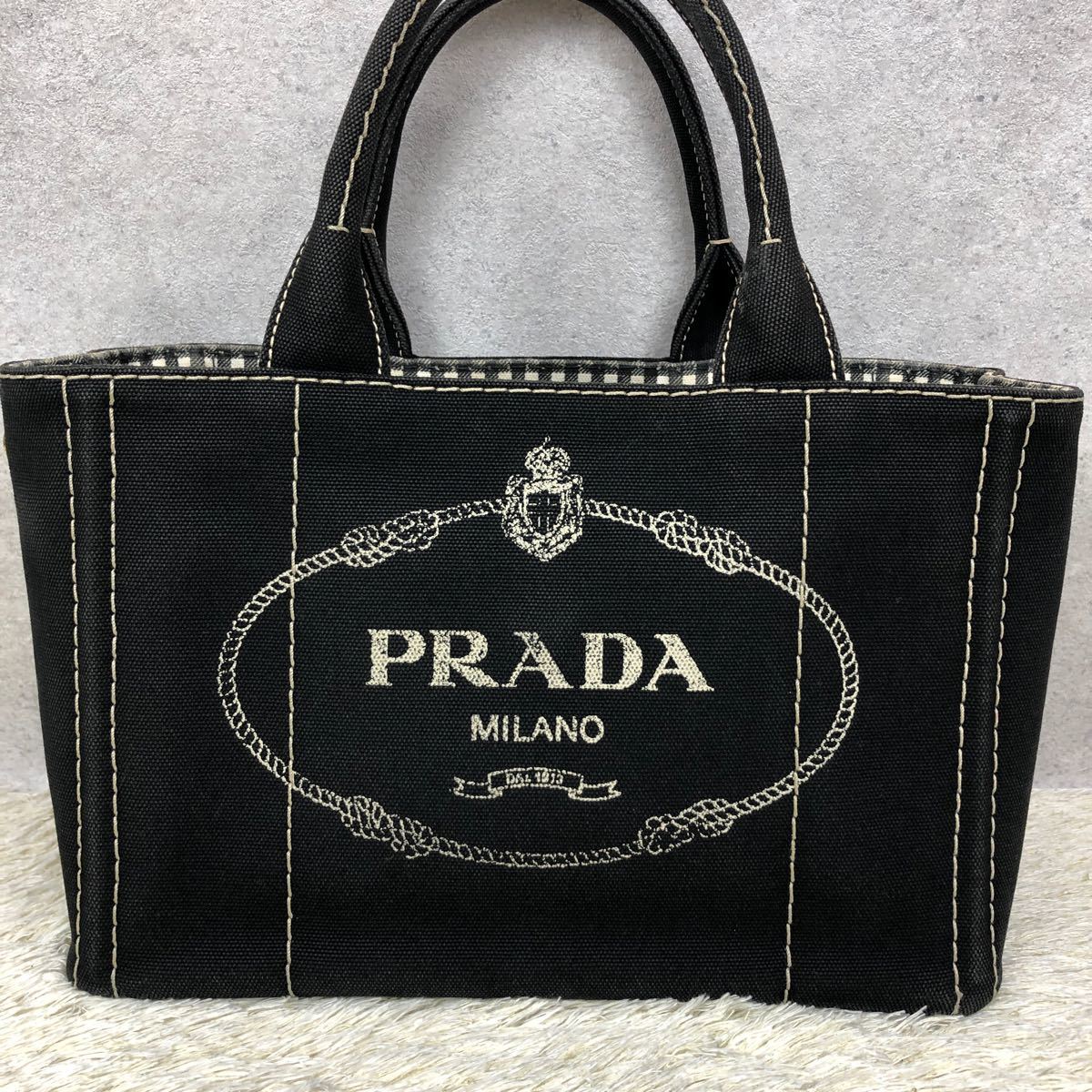 プラダ PRADA カナパ 裏地ギンガムチェック ブラック 黒色 プラダ PRADA カナパ 裏地ギンガムチェック ブラック 黒色