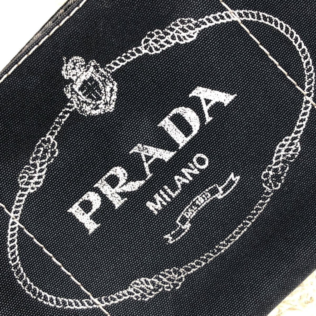 プラダ PRADA カナパ 裏地ギンガムチェック ブラック 黒色 プラダ PRADA カナパ 裏地ギンガムチェック ブラック 黒色
