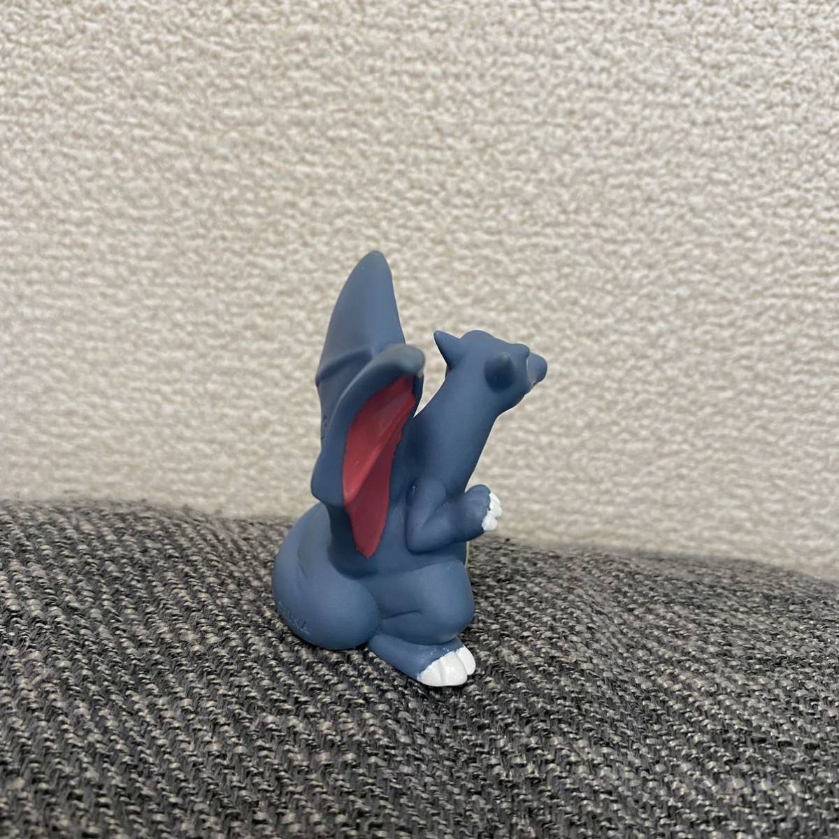 ポケモンキッズ 指人形 リザードン 色違い ソフビ レア 希少品 ポケモンキッズ 指人形 リザードン 色違い ソフビ レア 希少品