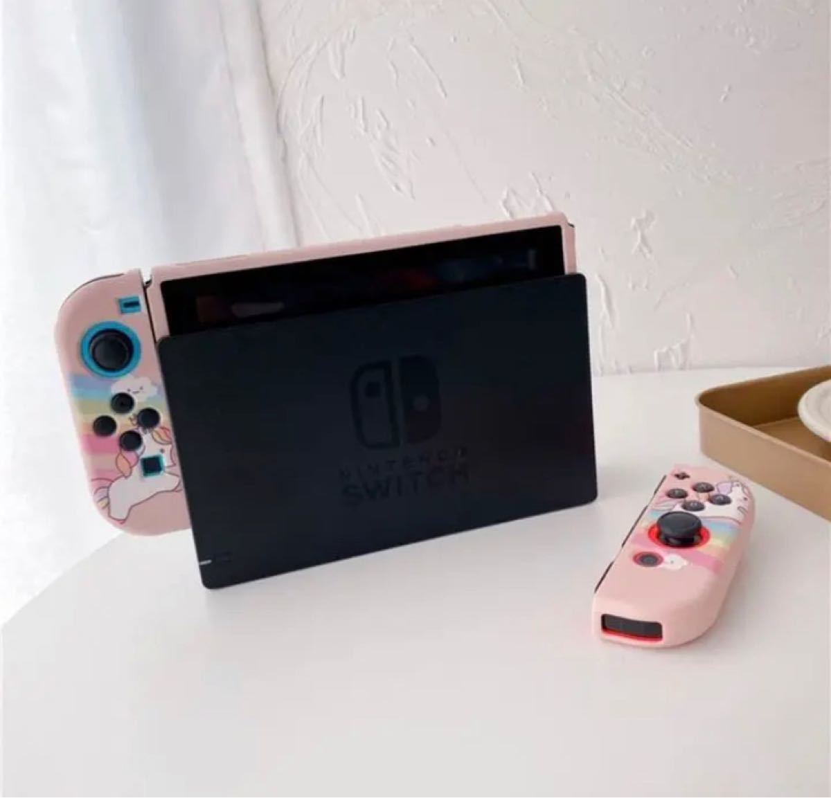 ニンテンドースイッチ　シリコンカバー　新品