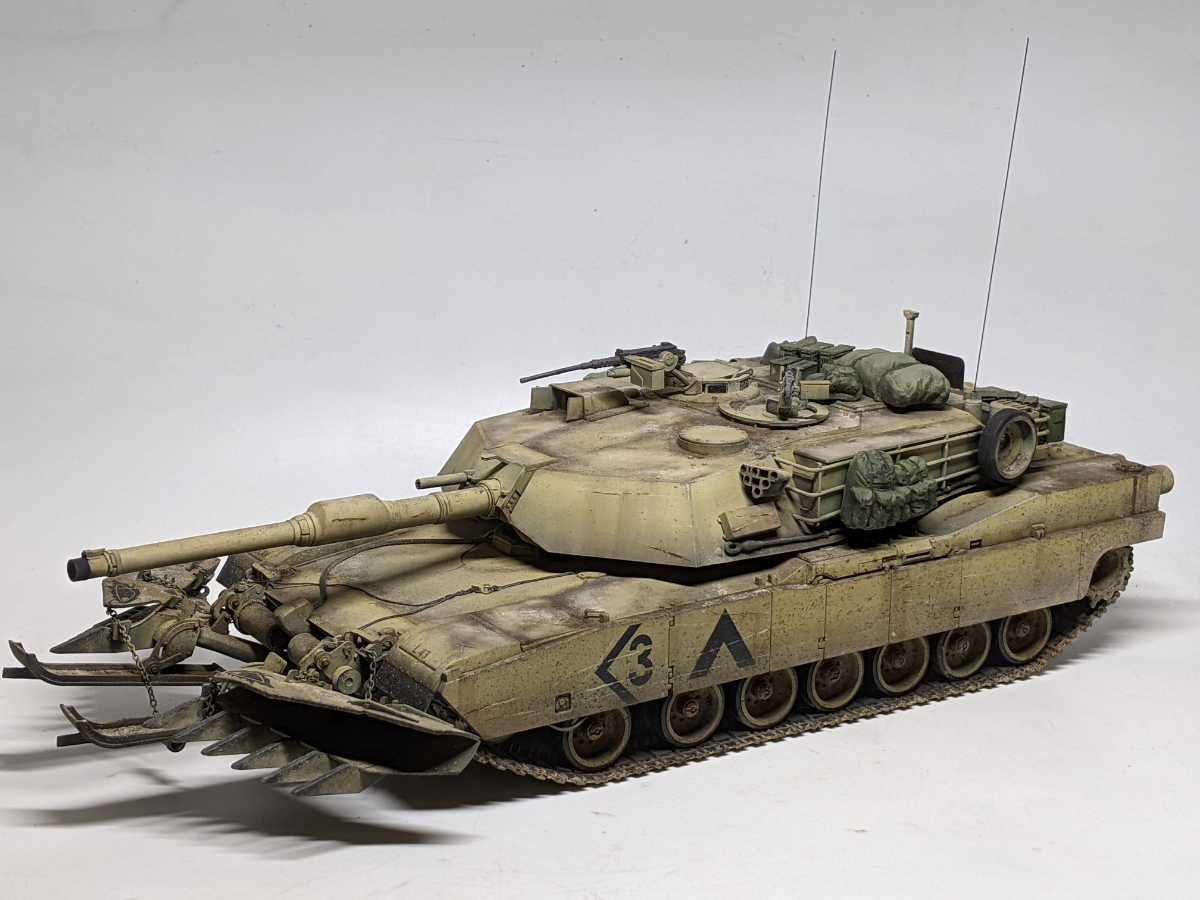 1/35 タミヤ M1A1 エイブラムス マインプラウ付き 完成品 米軍 MBT