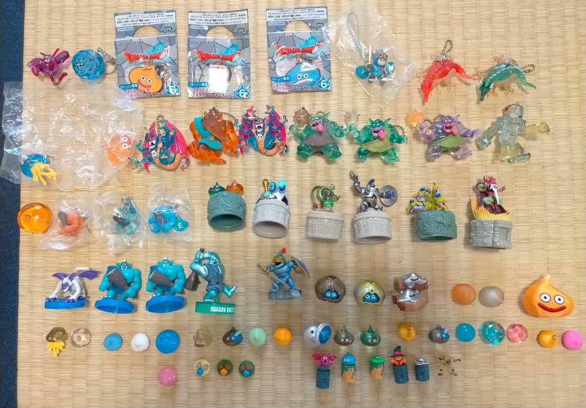 ドラゴンクエスト フィギュア 大量67個セット クリスタル ドラゴンクエスト フィギュア 大量67個セット クリスタル