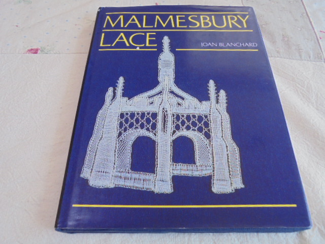 ボビンレース洋書　マームズベリーレースとノースウィルトシャーレース　Malmesbury Lace 　歴史とパターン_画像1